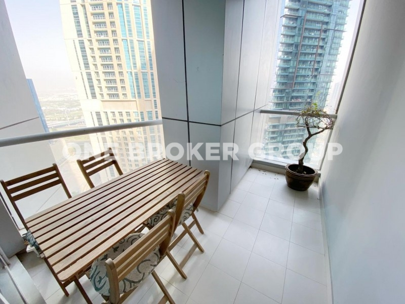 Studio Fully | furnished high floor | Lake View-pic_1